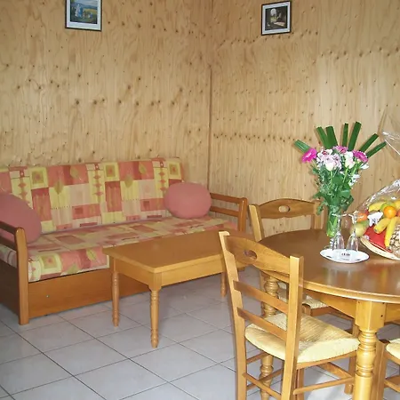 哈利德滨海酒店