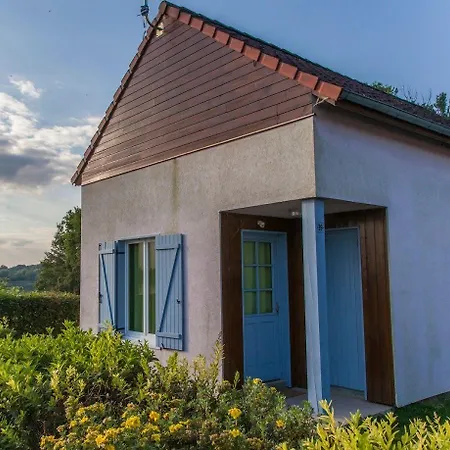 度假居 哈利德滨海酒店 *