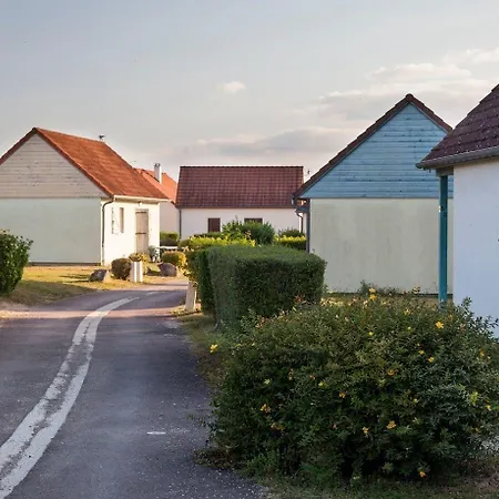 度假居 哈利德滨海酒店