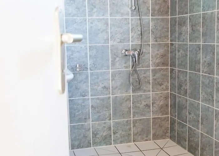 Marina Holyder * ז'יפמוגיפומון-שמפובר