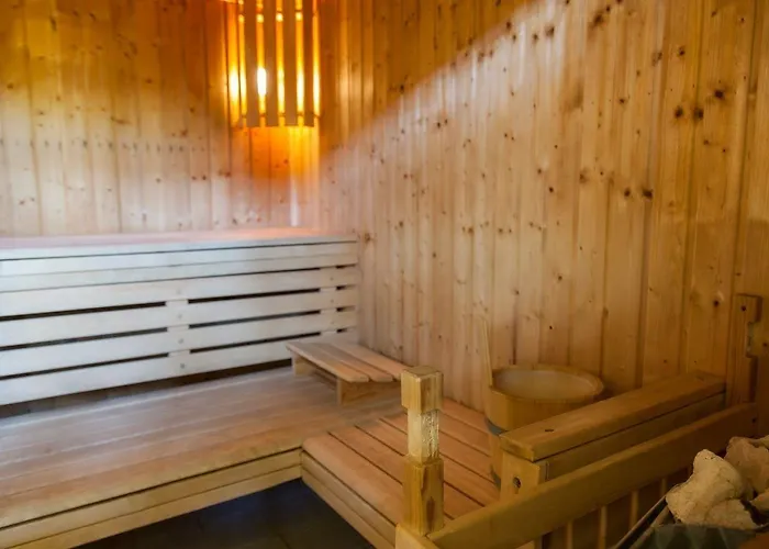 בית נופש Marina Holyder ז'יפמוגיפומון-שמפובר