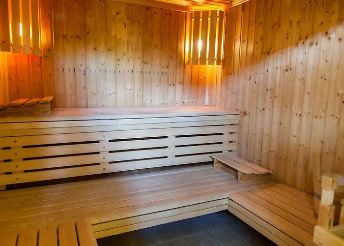 Marina Holyder ז'יפמוגיפומון-שמפובר