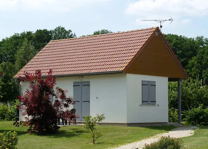 Marina Holyder Holiday home Giffaumont-Champaubert