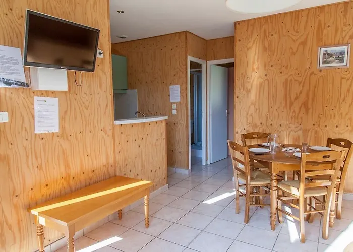 Marina Holyder בית נופש ז'יפמוגיפומון-שמפובר