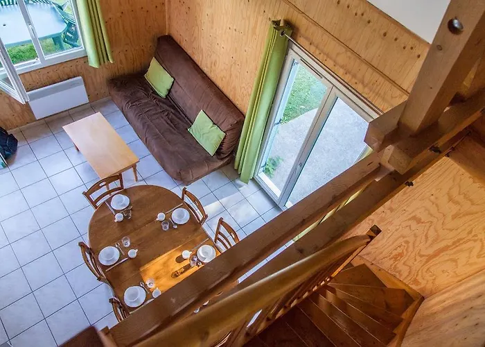 בית נופש Marina Holyder ז'יפמוגיפומון-שמפובר