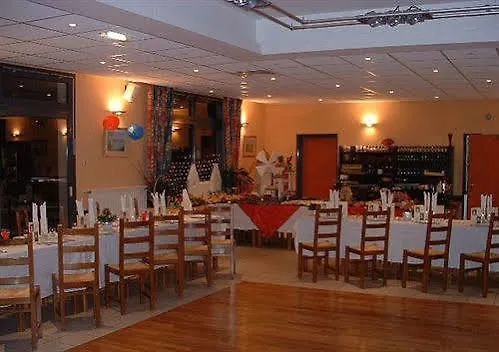 Marina Holyder * ז'יפמוגיפומון-שמפובר